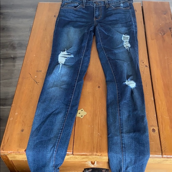 ripped jeans - Picture 1 of 2